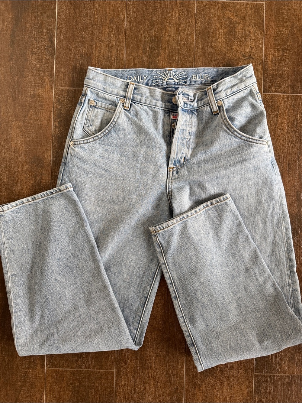 Daily Blue mantra barrel leg jean
